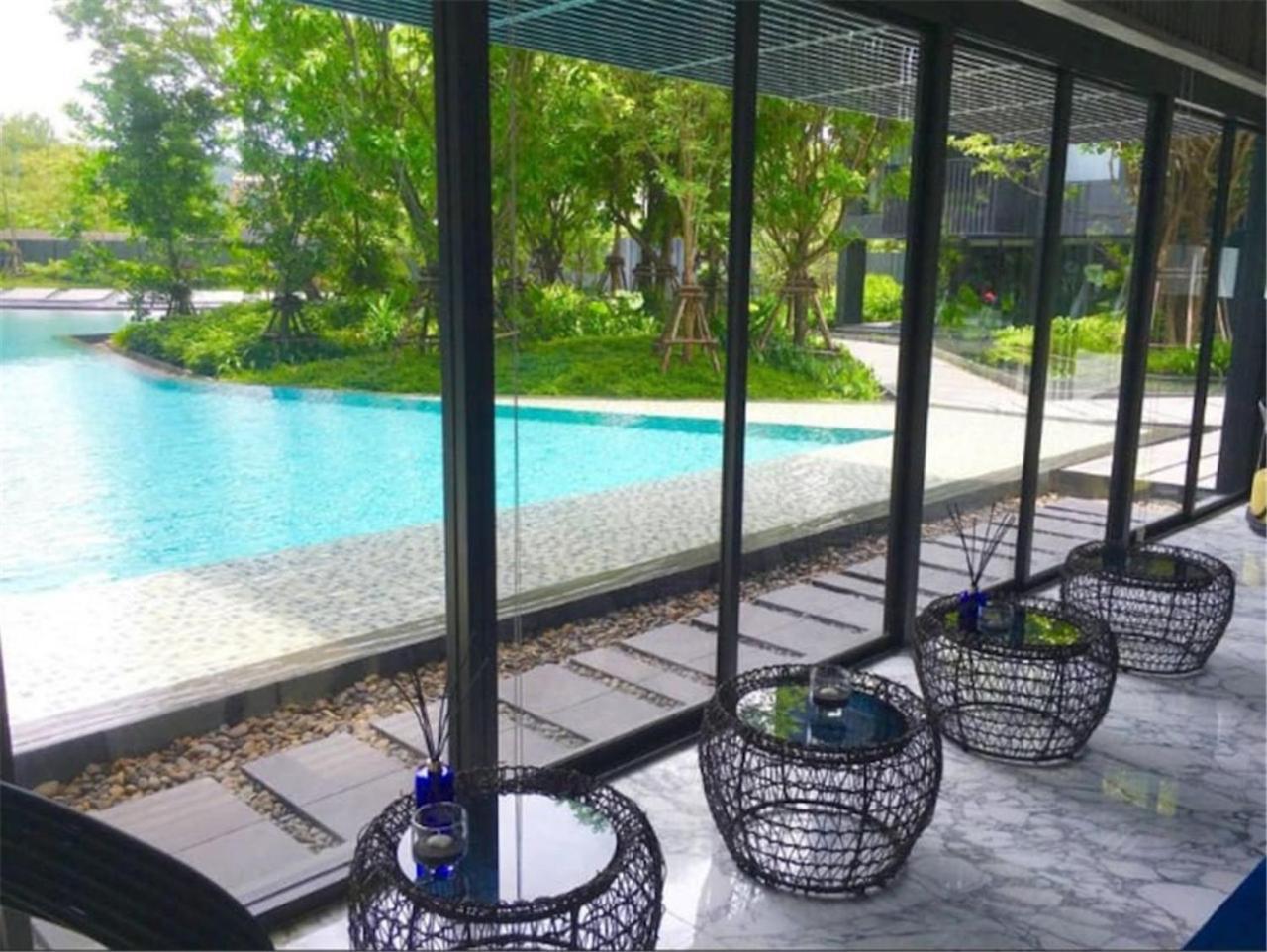 The Deck Patong By Vip Aparthotel Exterior photo